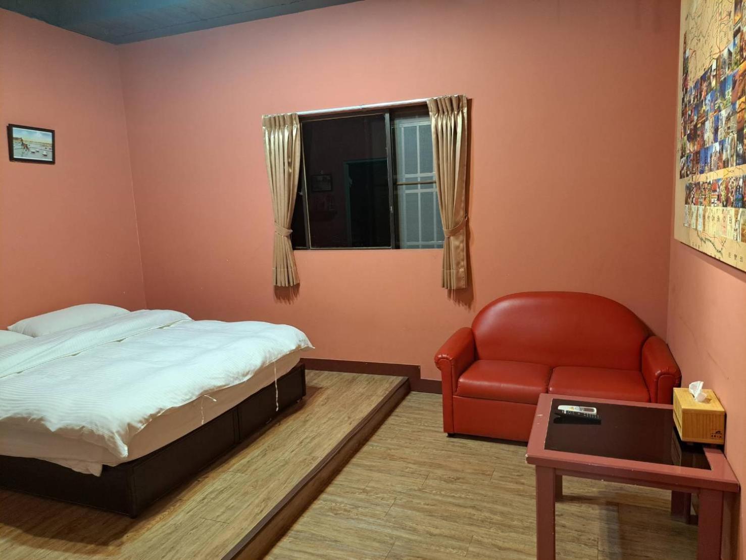 Dongning Atlas Hotel Tainan Bagian luar foto