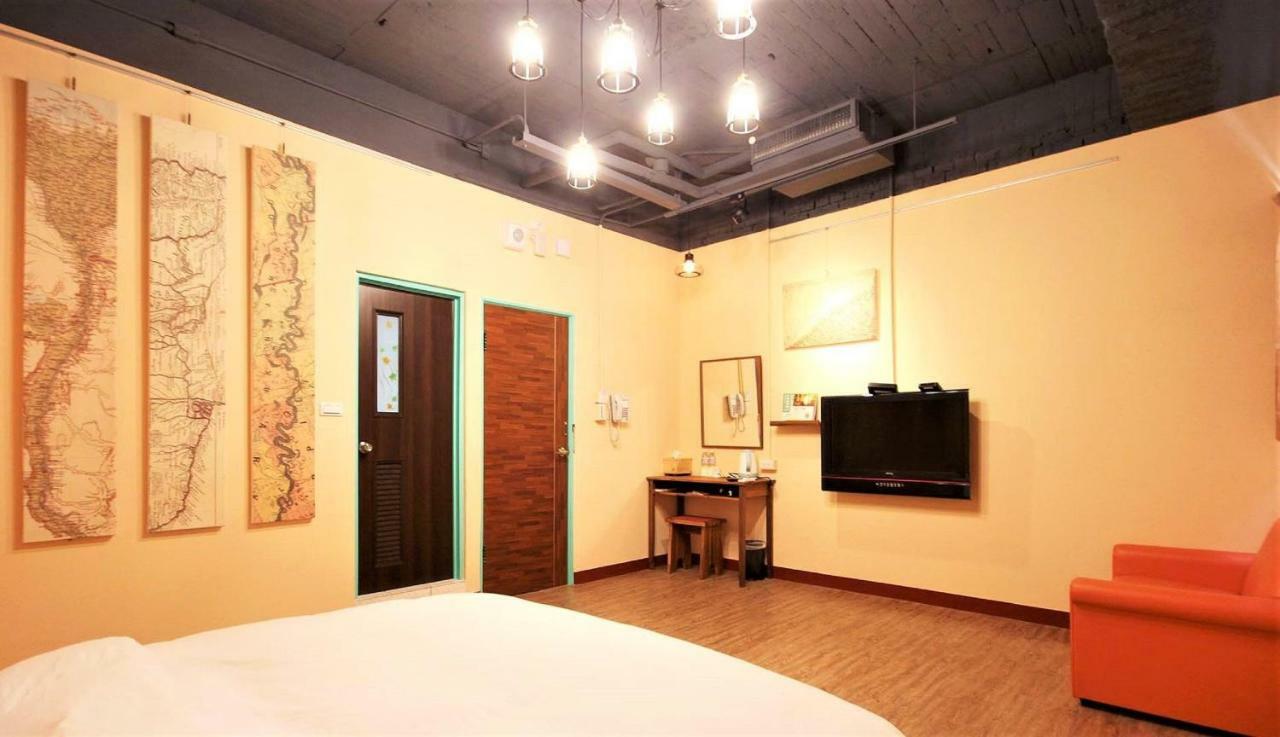 Dongning Atlas Hotel Tainan Bagian luar foto