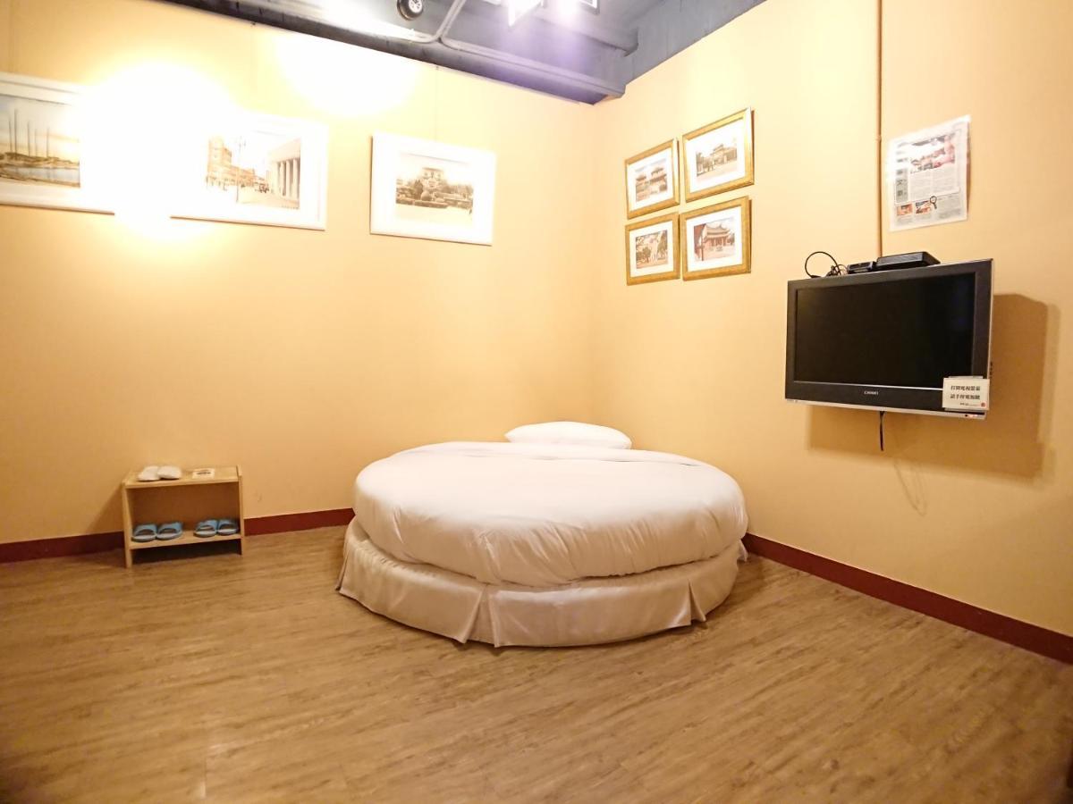 Dongning Atlas Hotel Tainan Bagian luar foto