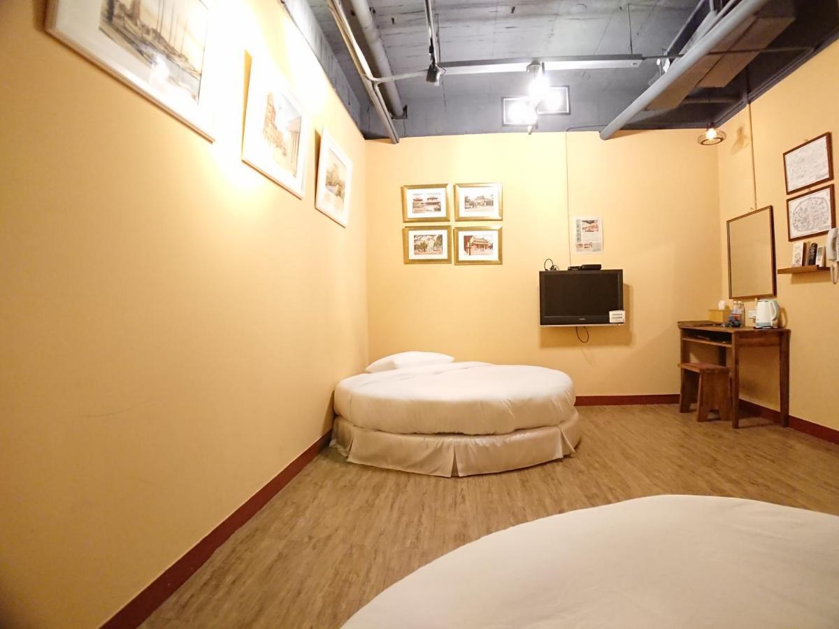 Dongning Atlas Hotel Tainan Bagian luar foto
