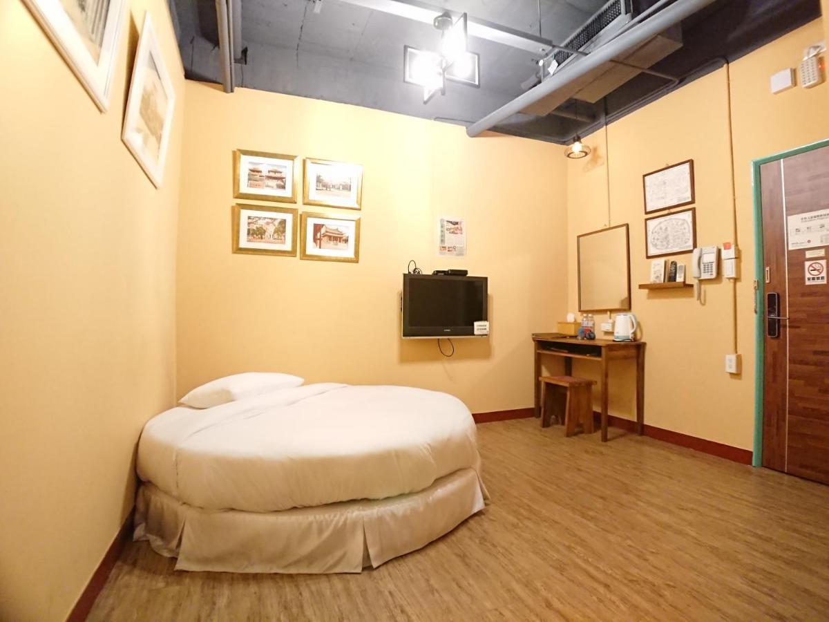 Dongning Atlas Hotel Tainan Bagian luar foto